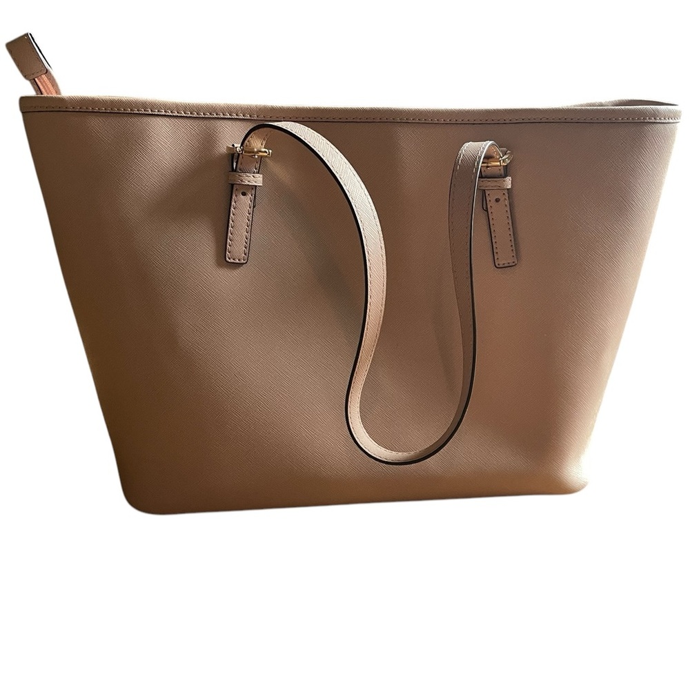 Michael‎ Kors Dust Pink Jet Set Tote - Stylish & Versatile Handbag for Women - Picture 5 of 12